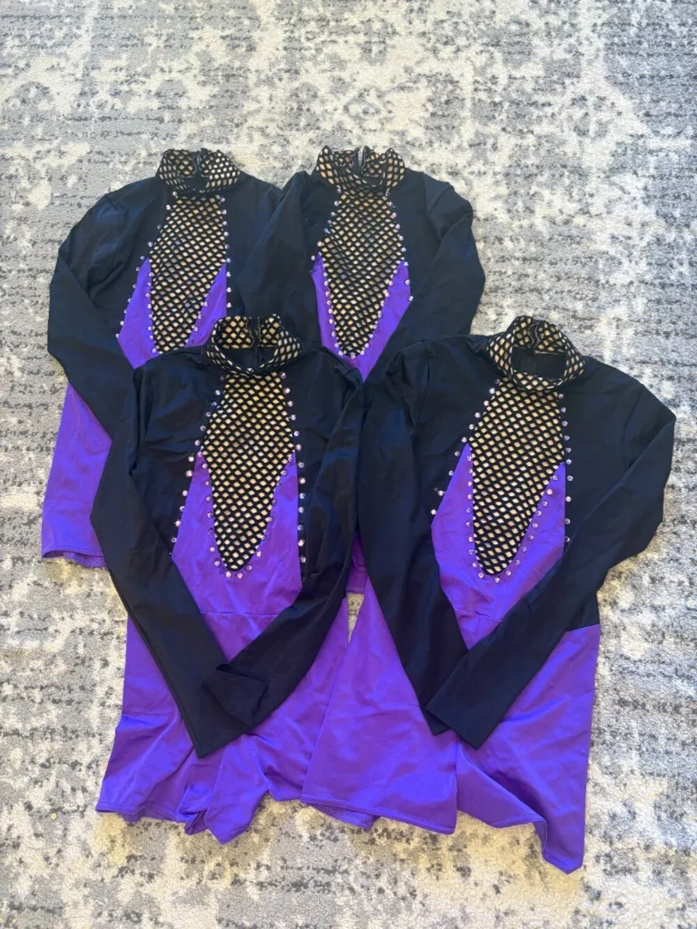 N/A 11 costumes